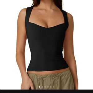 Black Sleeveless Women's Top